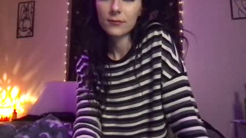 Indigo Bay online show from January 12, 2025, 7:32 am