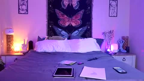Snapshot of indigobay chatting on May 30, 2026, 4:31 am Indigo Bay online show from May 30, 2026, 4:31 am
