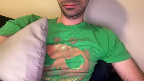 Snapshot of indiscriminator chatting on February 7, 2026, 5:44 am just1dude online show from February 7, 2026, 5:44 am