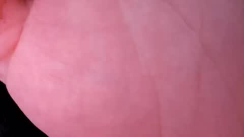 ineedts4myhole online show from December 4, 2025, 2:32 am