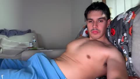 Lucas online show from November 5, 2025, 5:51 am