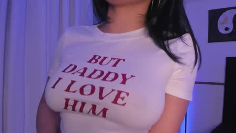 InfernalKiss online show from January 18, 2026, 4:05 am