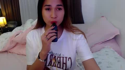 Snapshot of infernoglow_vex chatting on February 20, 2026, 11:43 am Ms. Vex online show from February 20, 2026, 11:43 am