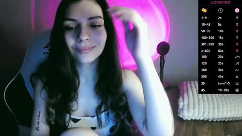 Inga online show from November 1, 2025, 1:24 pm