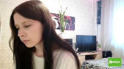 Emma online show from October 18, 2025, 10:05 am