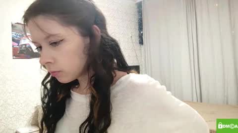 Emma online show from October 22, 2025, 12:38 pm