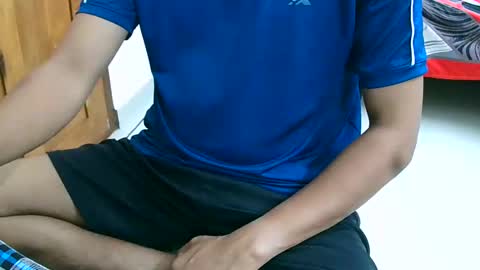 Snapshot of ingloriousuncut chatting on December 4, 2024, 10:35 am Inglorious Hairy Uncut online show from December 4, 2024, 10:35 am