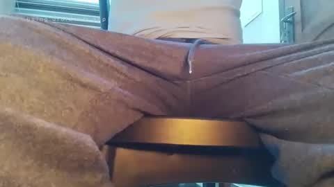 Snapshot of ingloriousuncut chatting on September 15, 2025, 9:15 pm Inglorious Hairy Uncut online show from September 15, 2025, 9:15 pm