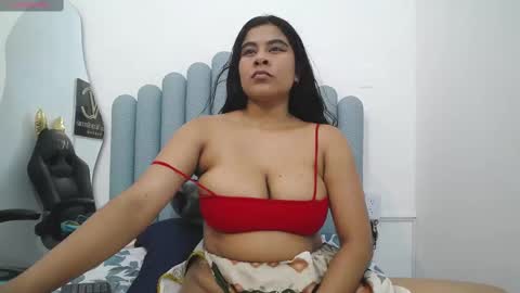 Snapshot of iniyalaboni chatting on February 24, 2025, 7:41 pm Iniya online show from February 24, 2025, 7:41 pm
