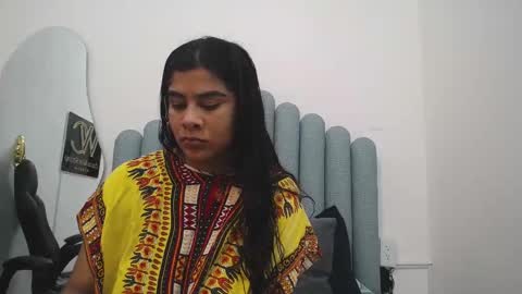 Snapshot of iniyalaboni chatting on March 4, 2025, 12:44 pm Iniya online show from March 4, 2025, 12:44 pm