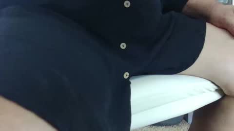 Snapshot of injmolder2 chatting on October 11, 2025, 2:37 pm Hanging Out online show from October 11, 2025, 2:37 pm