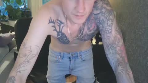 inkedsweed69 online show from June 4, 2026, 7:09 pm
