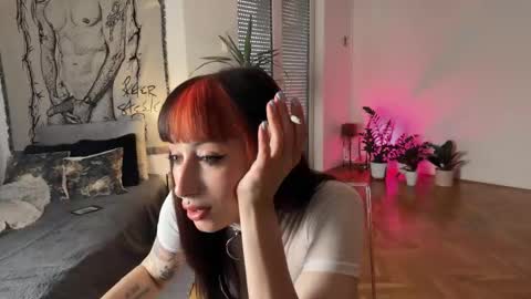 Snapshot of inkedvvitch chatting on October 13, 2025, 1:44 pm Xenia online show from October 13, 2025, 1:44 pm