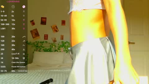 Snapshot of innnerlight chatting on April 21, 2026, 1:07 am Mila Reef online show from April 21, 2026, 1:07 am