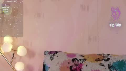 innocenthazel online show from April 6, 2026, 12:28 pm