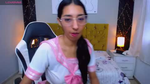 Snapshot of inocent_luna chatting on June 28, 2026, 9:32 pm Luna moon online show from June 28, 2026, 9:32 pm