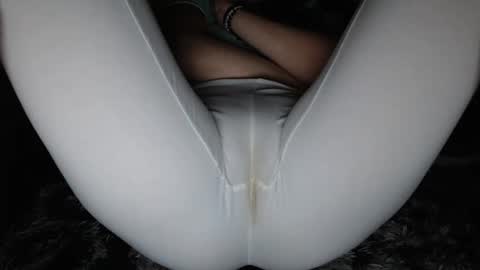 Snapshot of inocentekitty chatting on January 28, 2025, 9:19 pm Alessia online show from January 28, 2025, 9:19 pm