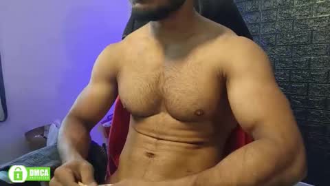 insanestud_miles2 online show from December 2, 2025, 5:46 am