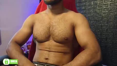 insanestud_miles2 online show from December 15, 2025, 6:28 am