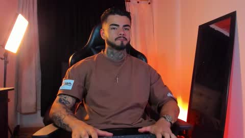 Brayan Chavez online show from December 1, 2025, 12:48 am