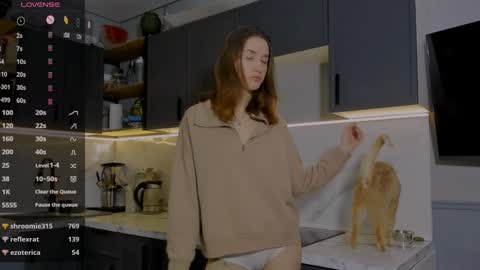 Bernadette  Join  online show from December 14, 2024, 1:06 am