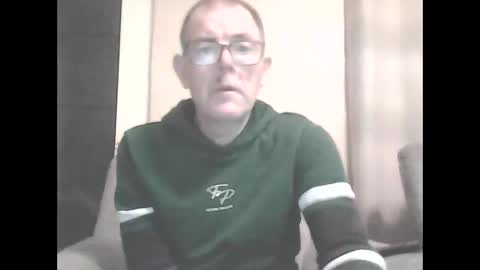 Snapshot of inthemood63 chatting on December 7, 2024, 6:15 pm inthemood63 online show from December 7, 2024, 6:15 pm