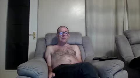 Snapshot of inthemood63 chatting on September 30, 2025, 9:42 pm inthemood63 online show from September 30, 2025, 9:42 pm