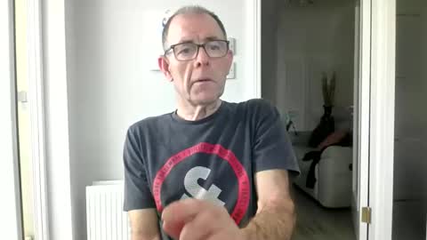 inthemood63 online show from April 20, 2026, 3:48 pm