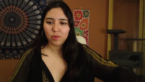 Snapshot of intimatetales chatting on December 8, 2024, 7:54 pm Africa online show from December 8, 2024, 7:54 pm