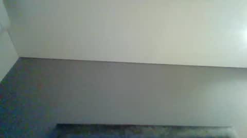 WillyTripleXxx online show from May 4, 2026, 5:14 am