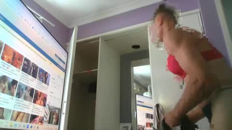 Snapshot of inxs2much chatting on February 2, 2025, 3:43 am inxs2much online show from February 2, 2025, 3:43 am