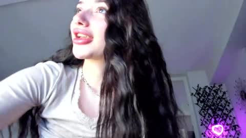 Ir s room online show from March 7, 2025, 3:39 pm