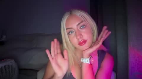 Snapshot of irinanovnahs chatting on June 22, 2026, 4:31 am Im Irina online show from June 22, 2026, 4:31 am