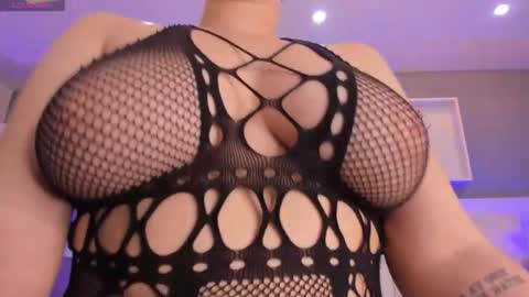 Snapshot of irinasilver chatting on September 26, 2025, 9:08 pm Irina Silver cami online show from September 26, 2025, 9:08 pm