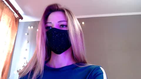 Lily online show from March 14, 2026, 1:38 pm