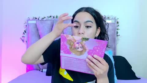 Iris online show from April 12, 2026, 5:07 pm