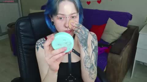 iris_wibess online show from March 17, 2026, 5:22 am