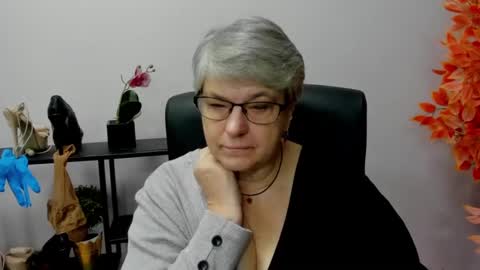 I R I S online show from December 13, 2024, 8:09 am