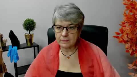 I R I S online show from February 7, 2025, 11:34 am