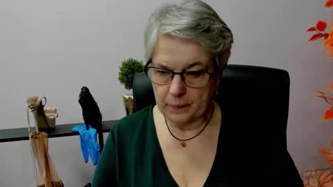 I R I S online show from February 14, 2025, 11:31 am