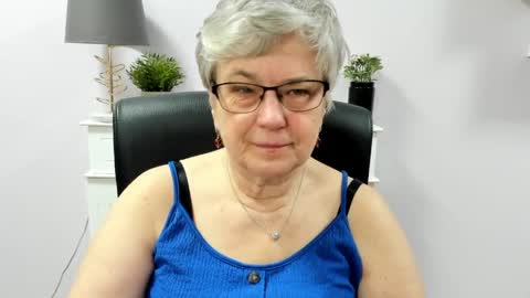 I R I S online show from April 16, 2026, 6:14 am