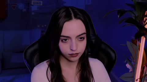 Snapshot of iriscline chatting on December 7, 2024, 8:38 pm Iris online show from December 7, 2024, 8:38 pm