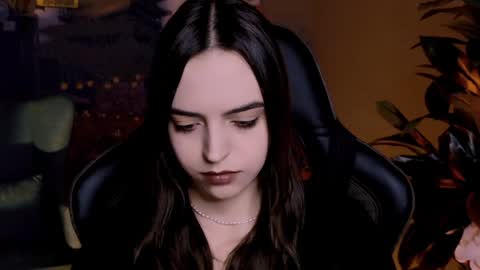 Snapshot of iriscline chatting on December 10, 2024, 4:27 pm Iris online show from December 10, 2024, 4:27 pm