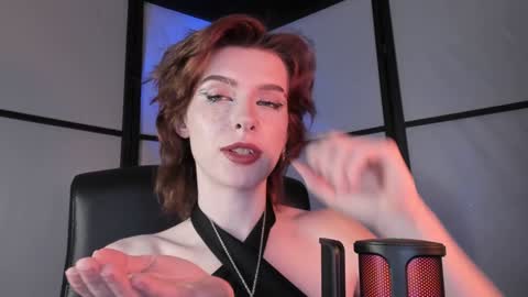 Miss Iris Fansly Miss Iris new inst.  online show from January 7, 2025, 11:56 pm