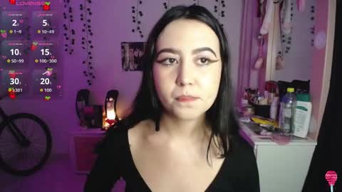 Iris  online show from November 19, 2025, 5:18 am