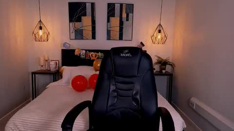 Snapshot of irma_dust chatting on September 22, 2025, 2:30 pm IRMA FOLLOW ME online show from September 22, 2025, 2:30 pm