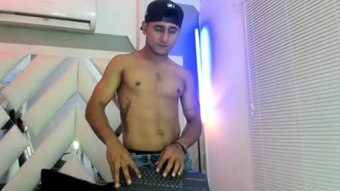 Snapshot of iron_king7 chatting on June 26, 2026, 1:26 pm Iron king online show from June 26, 2026, 1:26 pm