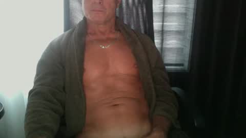 ironout007 online show from November 15, 2025, 12:34 pm