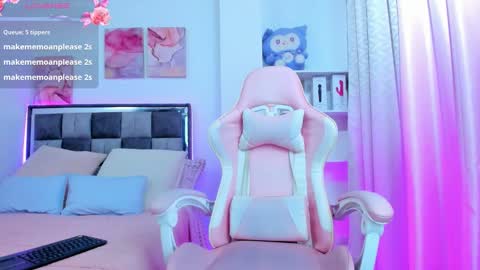 Isabella online show from February 13, 2026, 2:24 pm