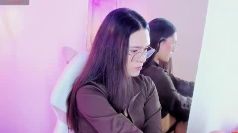 Isa online show from February 11, 2026, 2:49 am